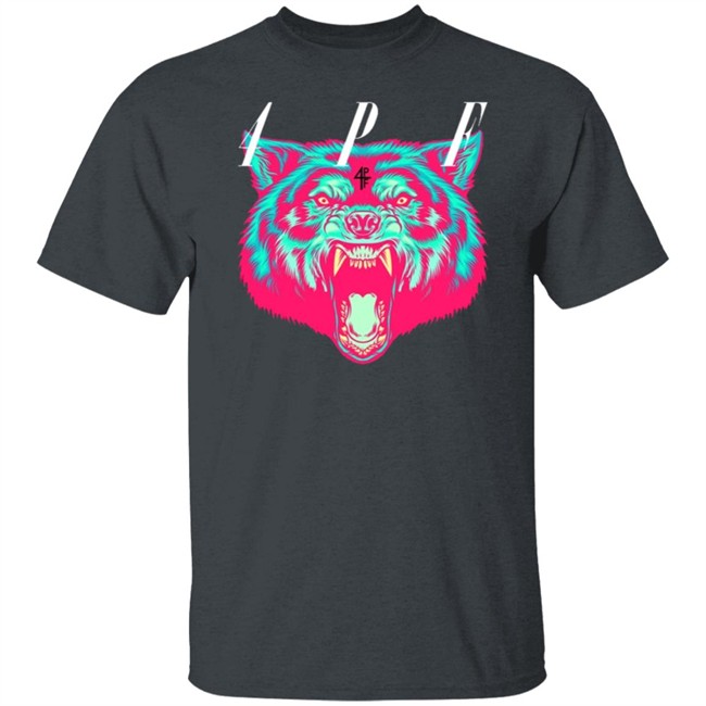 Wolf 4PF T Shirt 4PF WOLF T-SHIRT WITH GRAPHIC ON FRONT Black Shirts Wolf 4PF T Shirt 4PF WOLF T-SHIRT WITH GRAPHIC ON FRONT Black Shirts