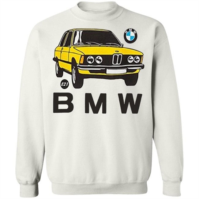 UNIQLO UT Vintage Car T-shirt UNIQLO UT Embraces Vintage Cars in Graphic T-Shirt Collection white shirt UNIQLO UT Vintage Car T-shirt UNIQLO UT Embraces Vintage Cars in Graphic T-Shirt Collection white shirt